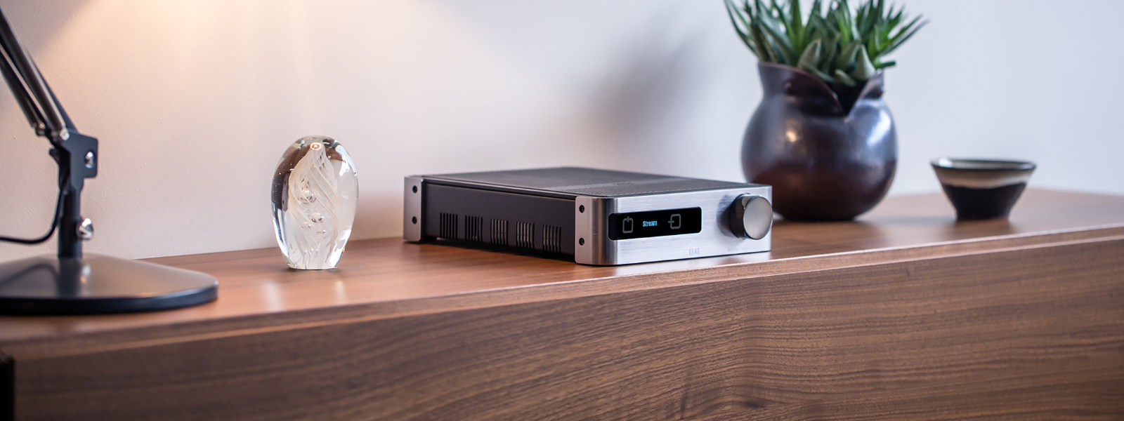 ELAC DS-A101 Discovery 80w+80w Integrated Amplifier With Streaming