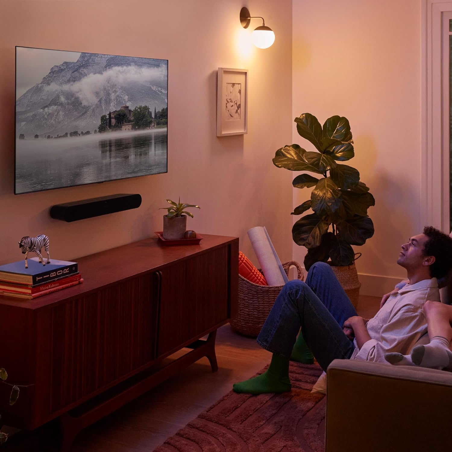 Sonos Ray – Powerful Compact Soundbar for TV & Music - Each