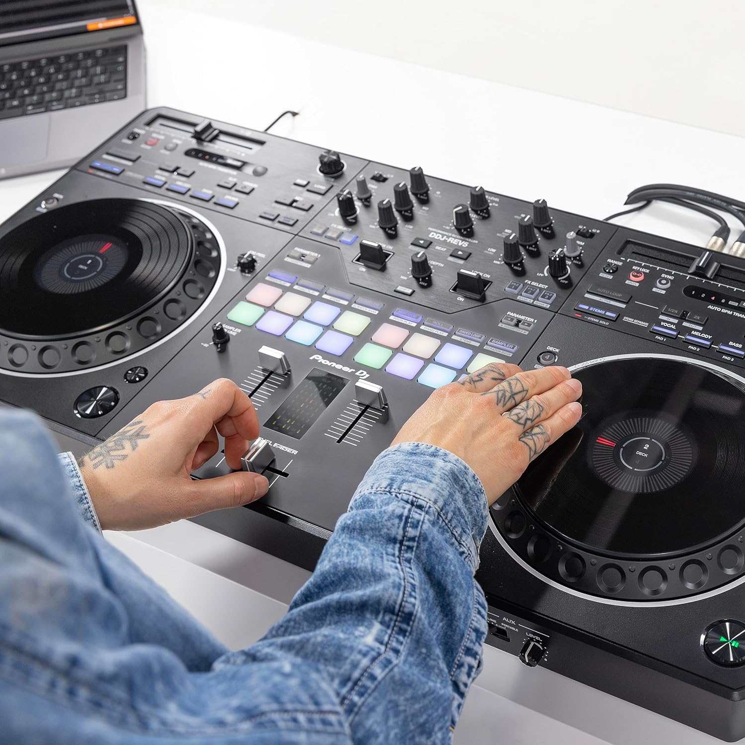 Pioneer DDJ-REV5 Scratch-Style 2-Channel Performance DJ Controller