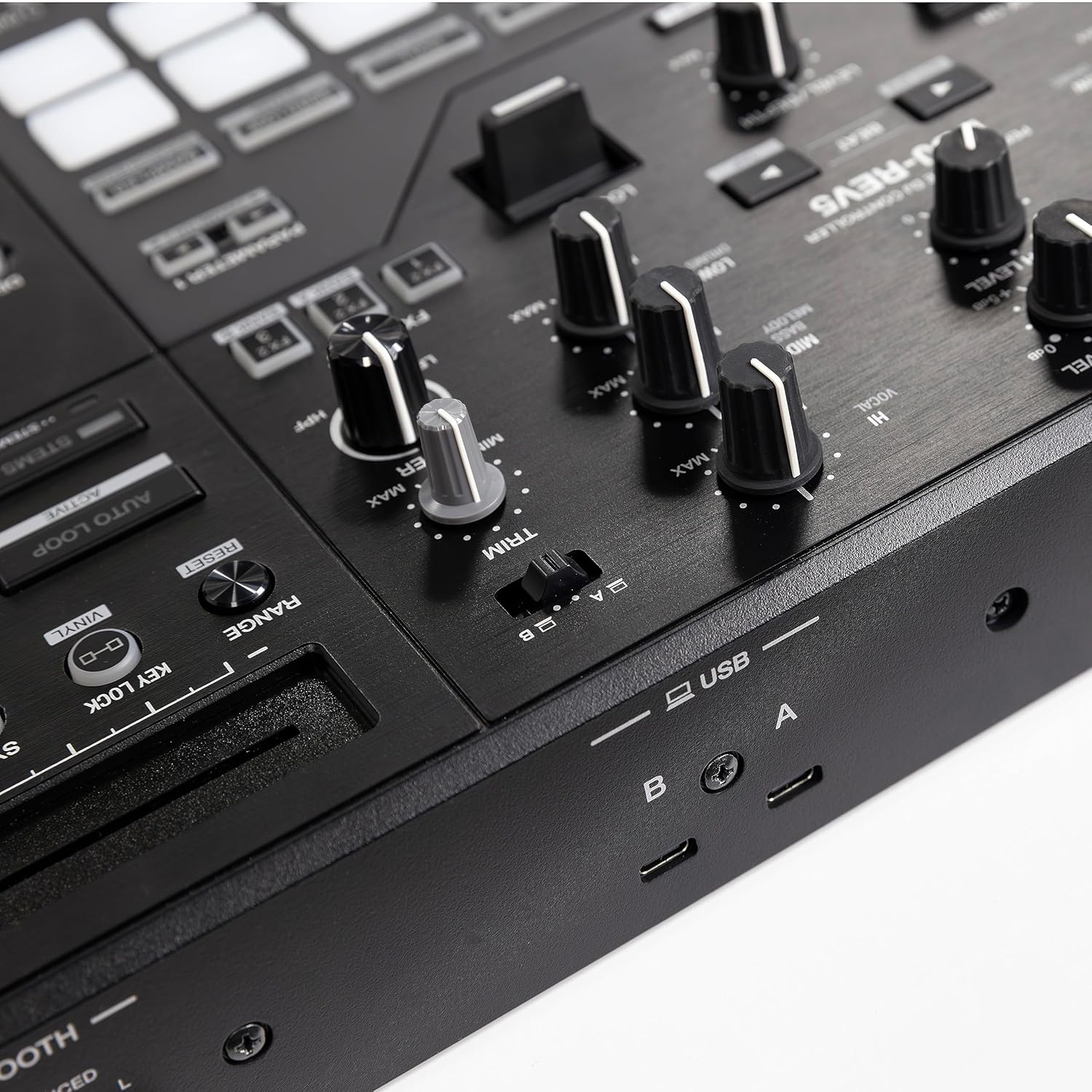 Pioneer DDJ-REV5 Scratch-Style 2-Channel Performance DJ Controller