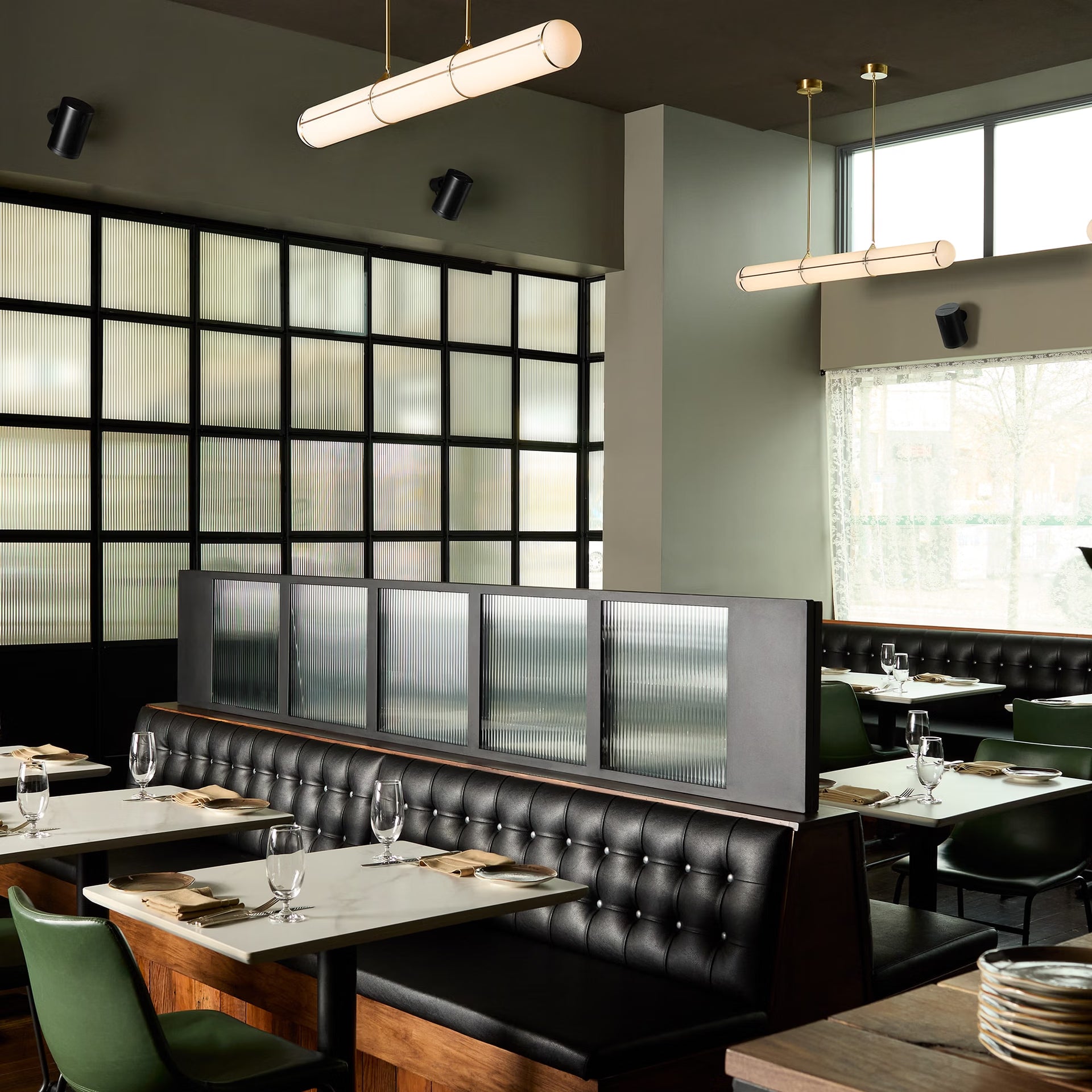 Sonos Era 100 Pro: Professional Active Speakers with PoE+ & Zone Control - Pair