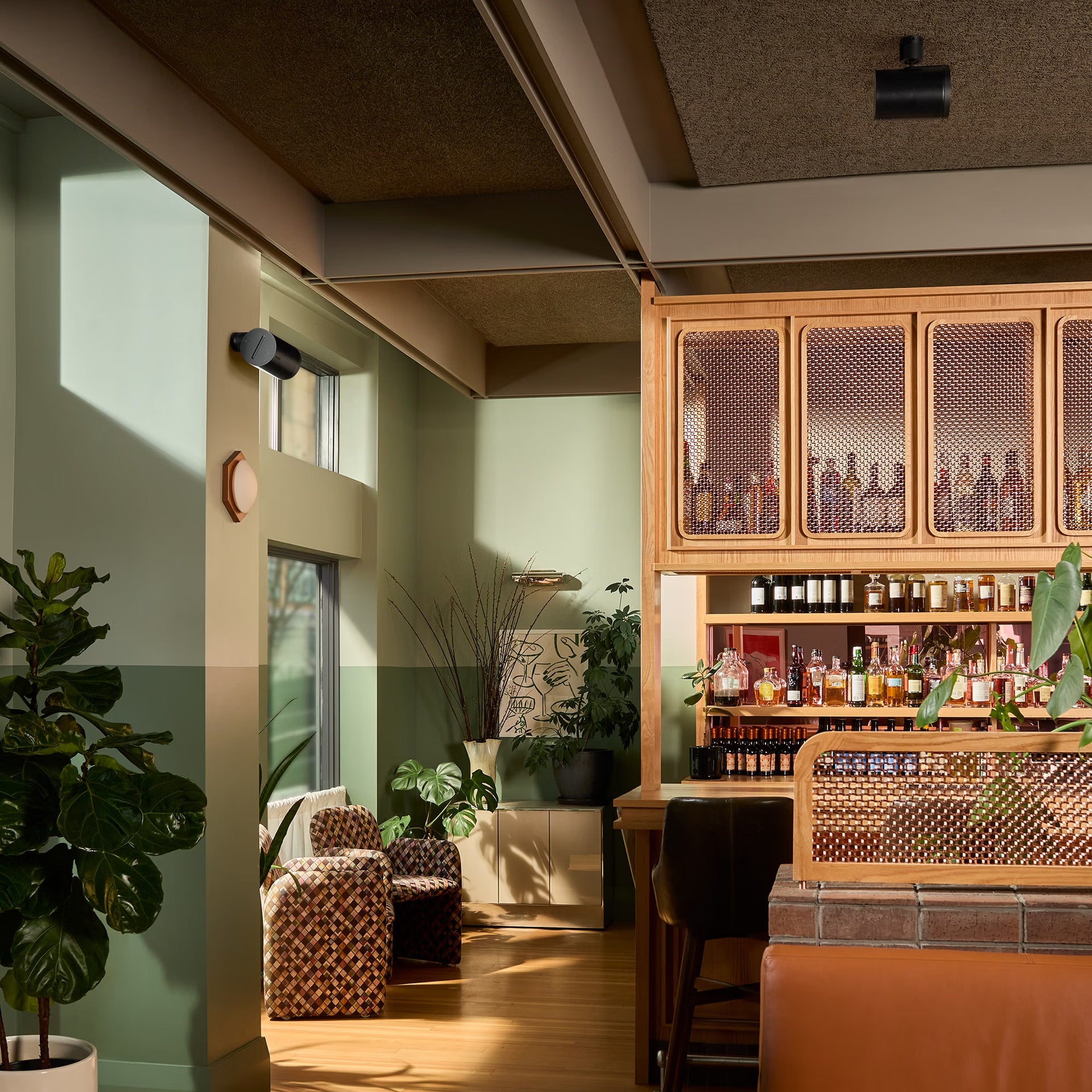 Sonos Era 100 Pro: Professional Active Speakers with PoE+ & Zone Control - Pair