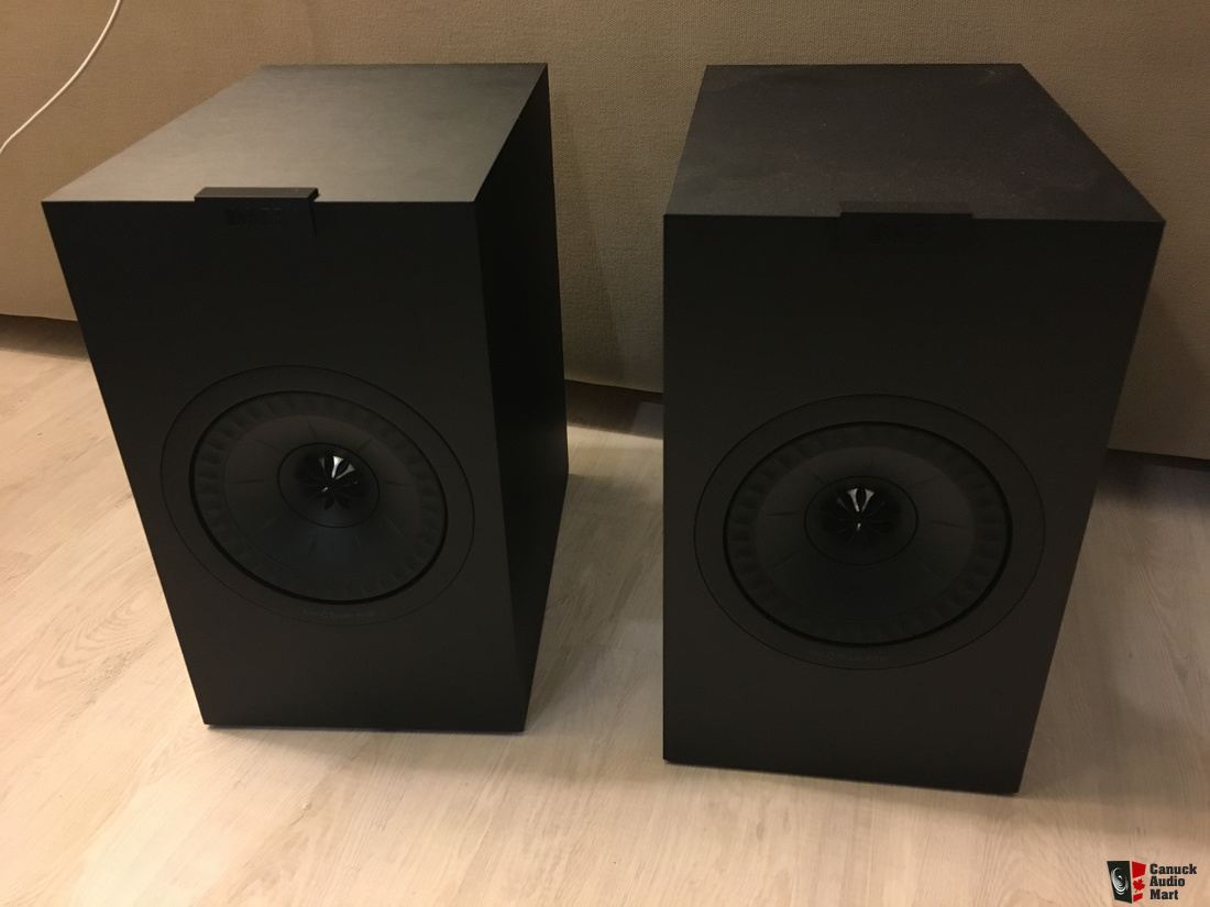 KEF Q150 Bookshelf Speakers – Pair - Best Home Theatre Systems - Audiomaxx India