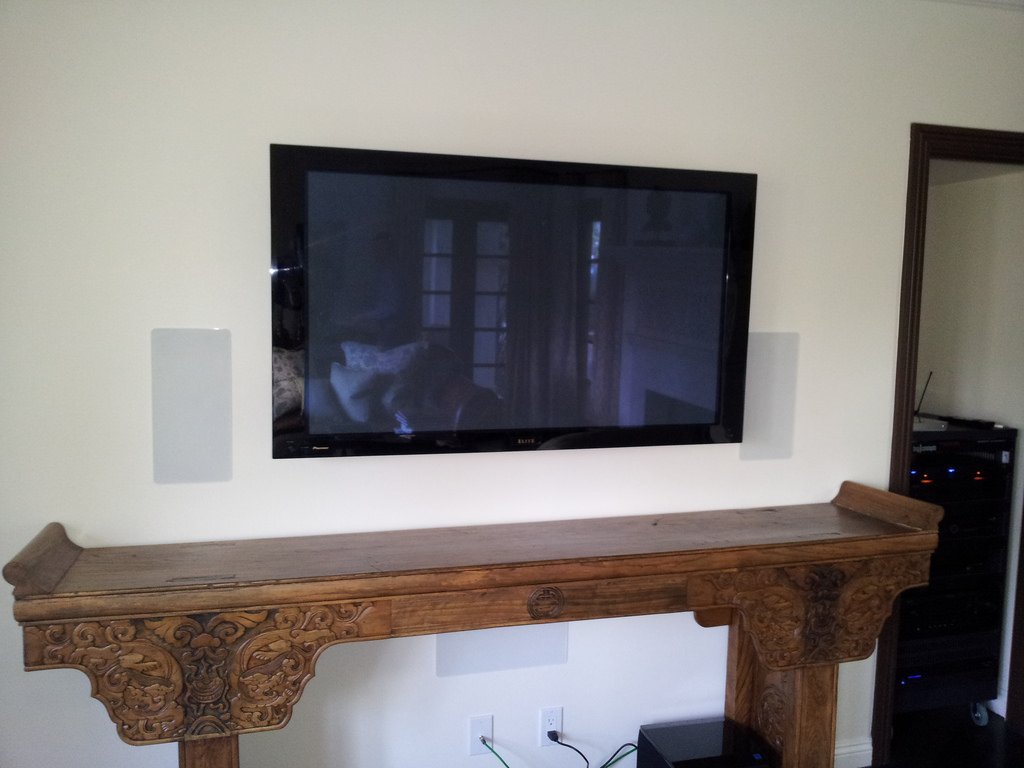 Definitive Technology Di 5.5LCR In-wall Multi-purpose Home Theater Speaker – Pair - Audiomaxx India