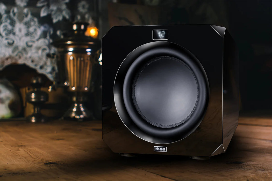 Magnat Omega CS 12 12"Powered Subwoofer