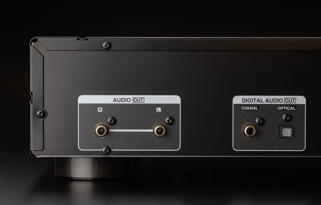 Denon DCD 900NE CD Player